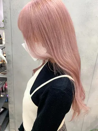 ロング カラー raika .のヘアスタイル