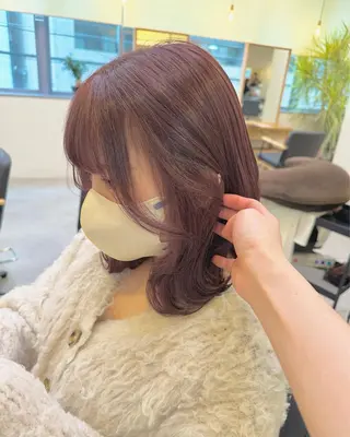カラー 梅本 夢香のヘアスタイル