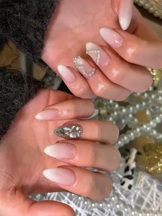 ネイル .8 HAREのネイルデザイン