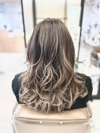 ロング 宮内 修平のヘアスタイル