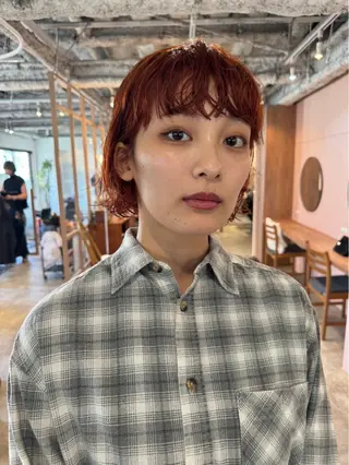 ショート カラー パーマ CEINE OURのヘアスタイル