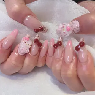 ネイル KIM キムのネイルデザイン