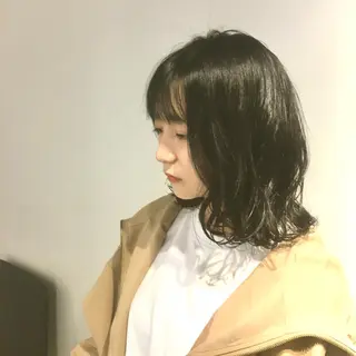 ミディアム カラー しのはら まどかのヘアスタイル