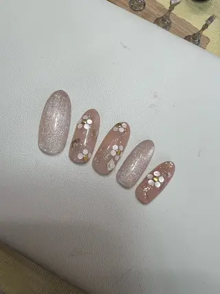 ネイル Luminous ⭐︎のネイルデザイン