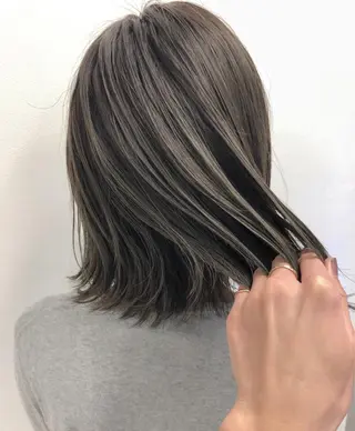 ミディアム コトネ🫧 韓国風レイヤーカットのヘアスタイル