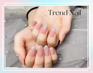 ミディアム トレンド ネイル スタジオのネイルデザイン