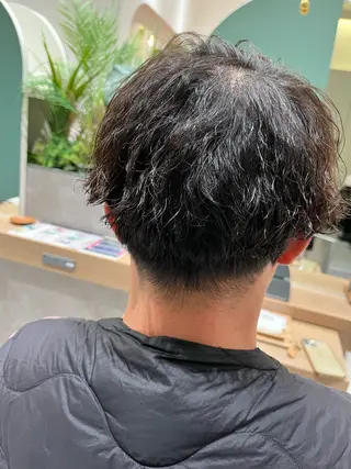 パーマ メンズ 桑原 りゆのヘアスタイル