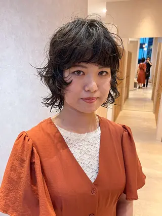 ミディアム パーマ 小川 光のヘアスタイル