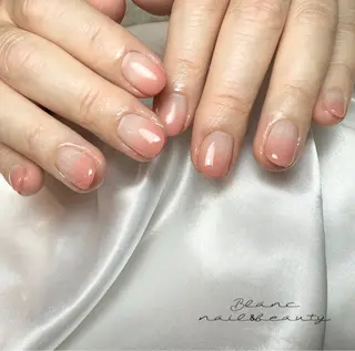 ネイル Blanc ブランのネイルデザイン