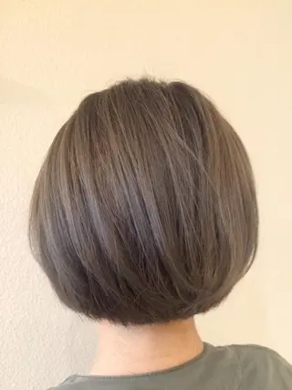 カラー 龍 門のヘアスタイル