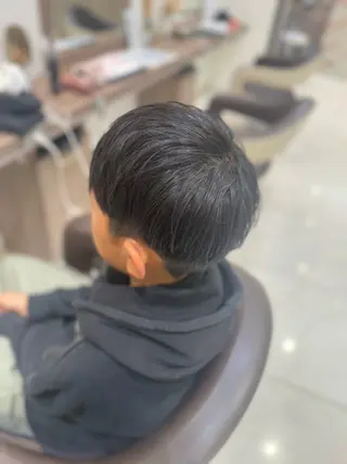 ショート メンズ 🕯コバ/レイヤー/ 透明感/縮毛🕯のヘアスタイル