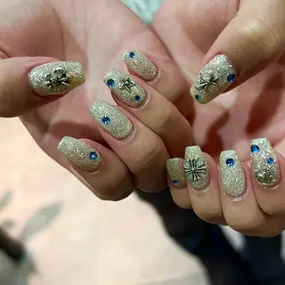 ネイル 河野 弥月のネイルデザイン