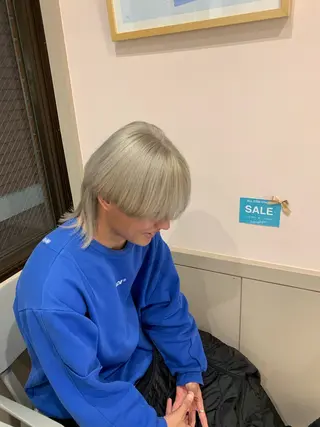 カラー メンズ rio .のヘアスタイル