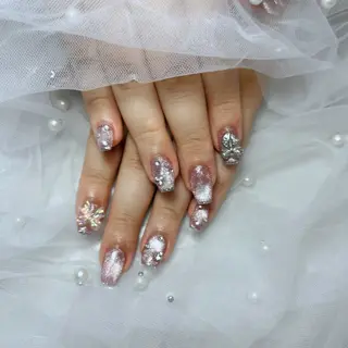 ネイル share所属・. yurieのネイルデザイン