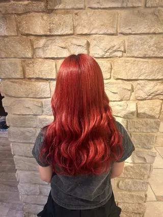 ロング Luce 府中【ルーチェ フチュウ】所属・Luce fuchu シミズ アカネのヘアスタイル