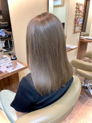 セミロング カラー hair＆makeSAWA天神店所属・🫧  KUREHA 🫧のヘアスタイル
