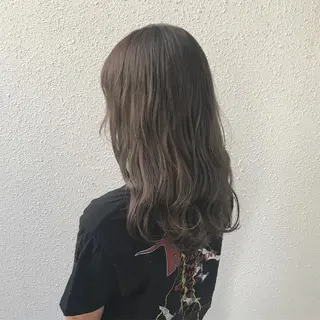 セミロング カラー インナーカラー/天神 ブリーチ/吉田のヘアスタイル