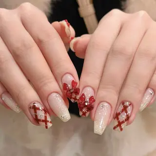 ネイル 陽菜 🦋のネイルデザイン