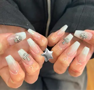 ネイル ⟡.·coco⟡.· 年始予約解放中のネイルデザイン