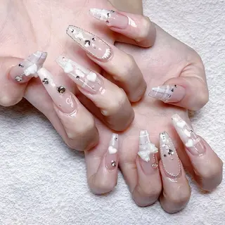 ネイル 🌈Yun nail hyejin💋のネイルデザイン
