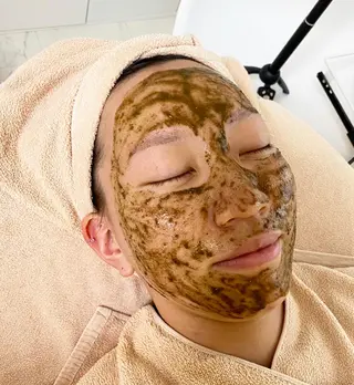 ニキビ&跡改善サロン オーナー光木のエステ・リラクイメージ