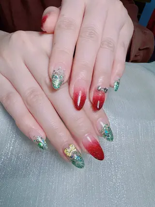 ネイル Yuxi Beauty salon 【ユーシィー ビューティ サロン】所属・钰熙美容院 池田公園店のネイルデザイン