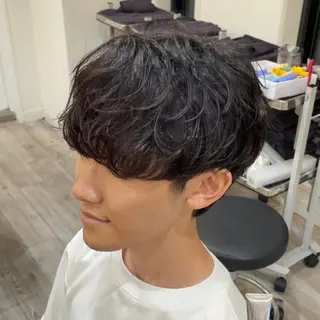 パーマ メンズ カネタカ マサキのヘアスタイル