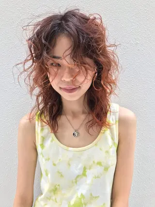 セミロング パーマ suvvy hairsalonのヘアスタイル