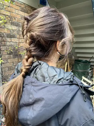 ロング LIBRO所属・Moca 〰️のヘアスタイル