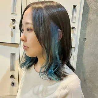 セミロング カラー 藤澤 夏実/インナーカラーのヘアスタイル