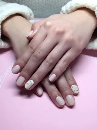 ネイル モナンジュ マツパ・眉毛専門のマツエク・マツパデザイン