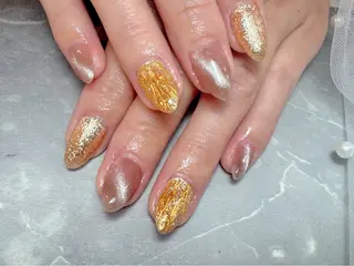 ネイル マジックミラー所属・マジック ミラーのネイルデザイン