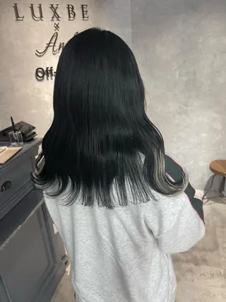 ロング カラー オフホワイトアンドなんば所属・福西 洋斗のヘアスタイル