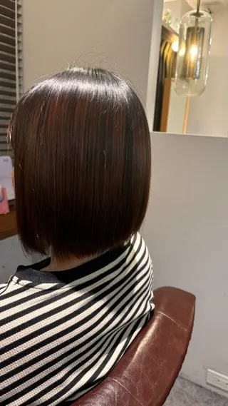 ミディアム moon所属・平出 千尋のヘアスタイル