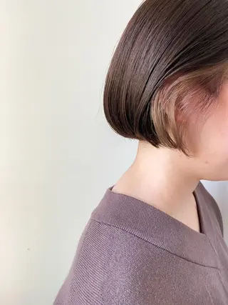 ミディアム カラー 岡本康平/ボブ /ブリーチ/レイヤーのヘアスタイル