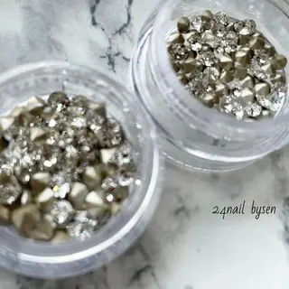 ネイル Atelier by 24nail/Ayaのネイルデザイン