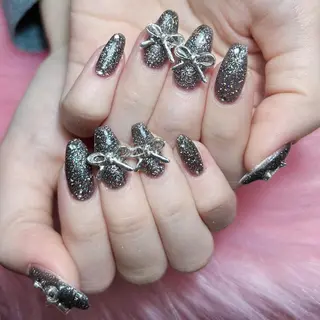 ネイル Hana 🎗のネイルデザイン