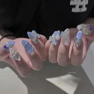 ネイル byeol  nail (ビョルネイル)所属・🌧byeol nail🤍のネイルデザイン