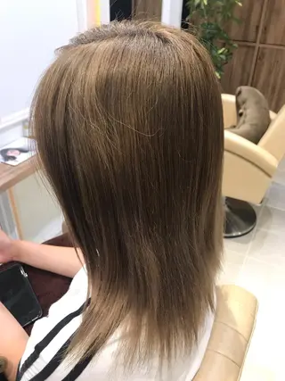 セミロング PLUSISM Velen所属・Kanari Ryuのヘアスタイル