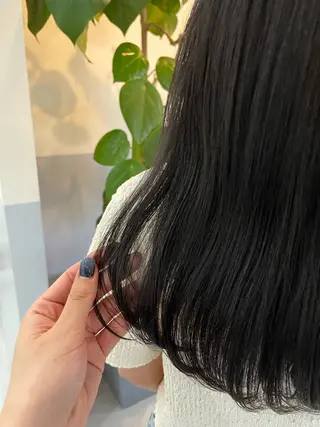 セミロング 神谷 夏帆のヘアスタイル