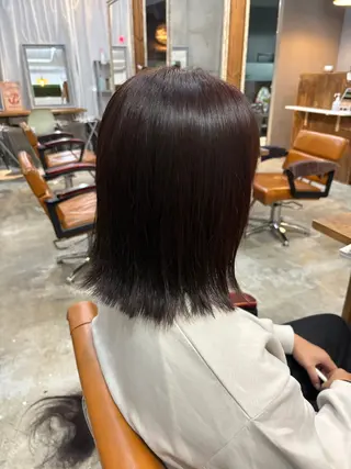 ミディアム Trip 香椎所属・Yukino/ 透明カラーのヘアスタイル