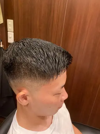 メンズ ヒロ銀座 名駅西口店のヘアスタイル