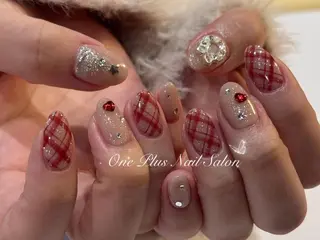 ネイル One Plus Nail Salonのネイルデザイン