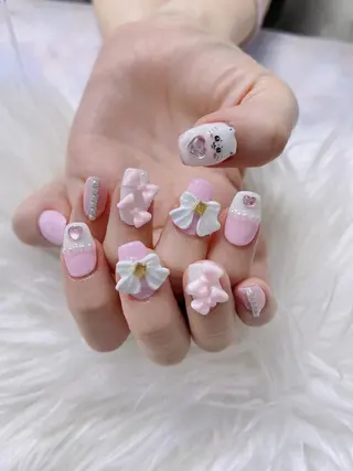 ネイル 菲菲ネイルサロン所属・FF フィフィネイルサロンのネイルデザイン