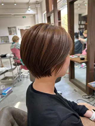 ショート カラー ショート・パーマ・デ ザインカラー/むつみのヘアスタイル
