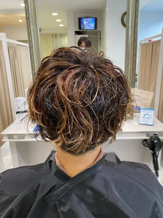 パーマ メンズ 佐々木 拓海のヘアスタイル