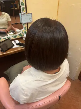 ショート カラー クレドガーデン川口所属・吉村 初菜のヘアスタイル