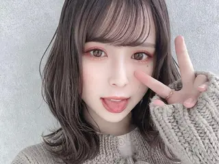 ミディアム Emerge 藤沢 駅店【エマージュ】のヘアスタイル