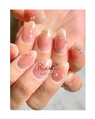 ネイル Riziel 💅のネイルデザイン