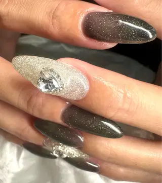 ネイル -yuu-所属・Lino ﾟのネイルデザイン